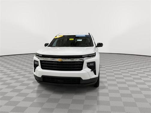2024 Chevrolet Traverse LS