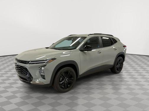 Cacti Green 2026 Chevrolet Trax FWD ACTIV