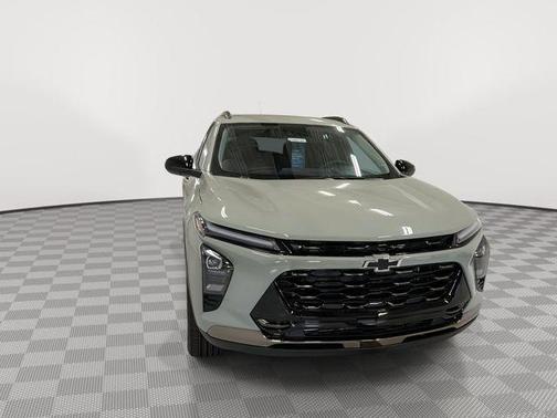 Cacti Green 2026 Chevrolet Trax FWD ACTIV