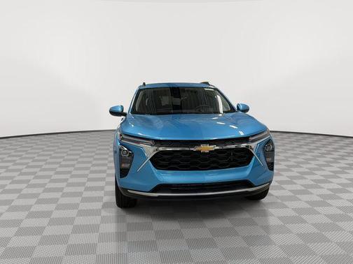 Marina Blue Metallic 2026 Chevrolet Trax LT