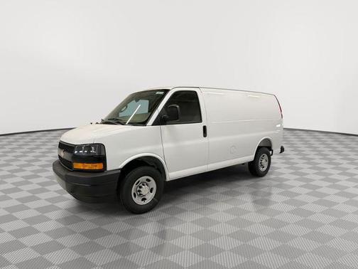 Summit White 2026 Chevrolet Express 2500 Work Van