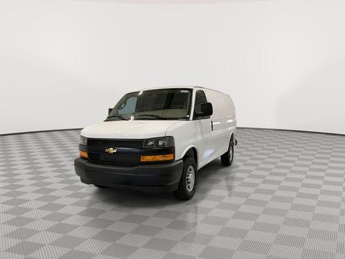 Summit White 2026 Chevrolet Express 2500 Work Van