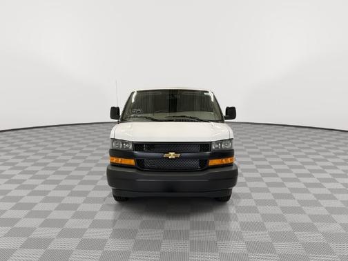 Summit White 2026 Chevrolet Express 2500 Work Van