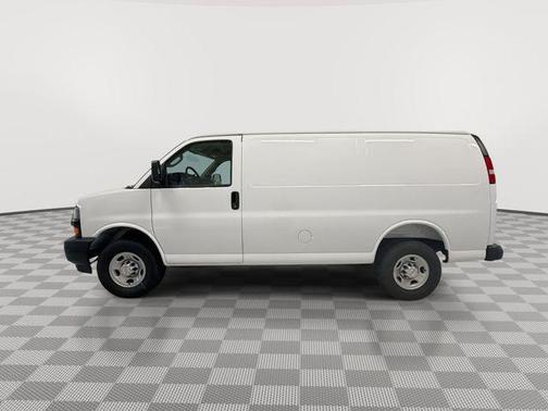 Summit White 2026 Chevrolet Express 2500 Work Van
