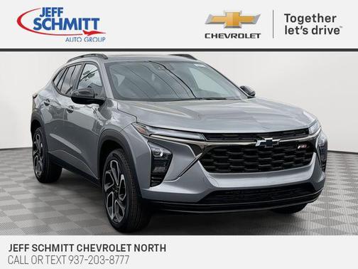 Sterling Gray Metallic 2026 Chevrolet Trax FWD 2RS