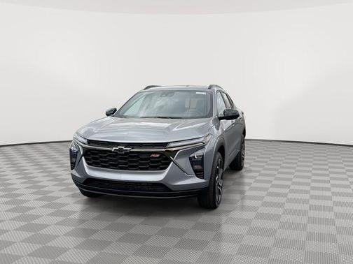 Sterling Gray Metallic 2026 Chevrolet Trax FWD 2RS