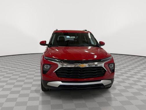 Apex Red 2026 Chevrolet Trailblazer LT