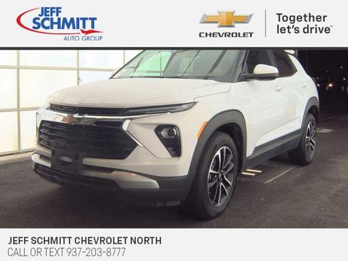 Summit White 2025 Chevrolet Trailblazer LT
