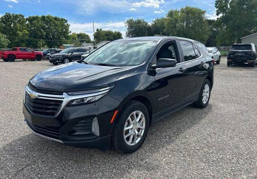 Mosaic Black Metallic 2024 Chevrolet Equinox 1LT