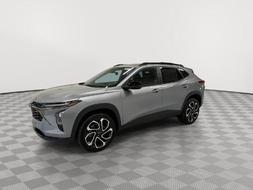 Sterling Gray Metallic 2026 Chevrolet Trax 2RS