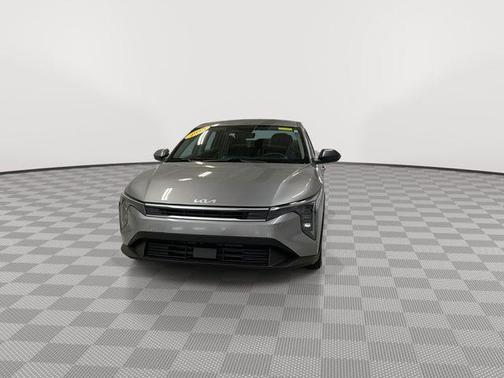 Steel Gray 2025 Kia K4 LXS