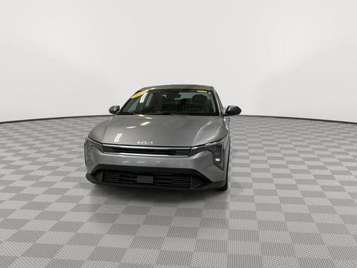Steel Gray 2025 Kia K4 LXS