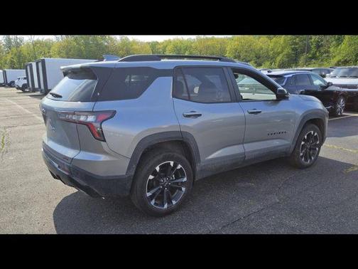 Sterling Gray Metallic 2025 Chevrolet Equinox AWD RS