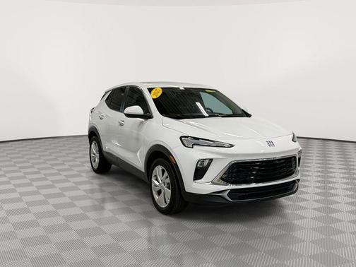 Summit White 2025 Buick Encore GX Preferred