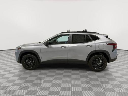 Sterling Gray Metallic 2026 Chevrolet Trax LT