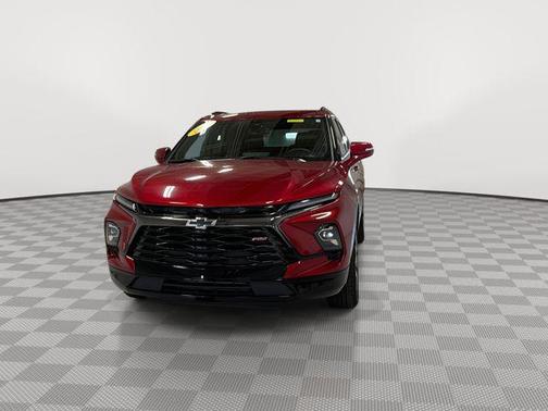 Radiant Red Tintcoat 2025 Chevrolet Blazer RS