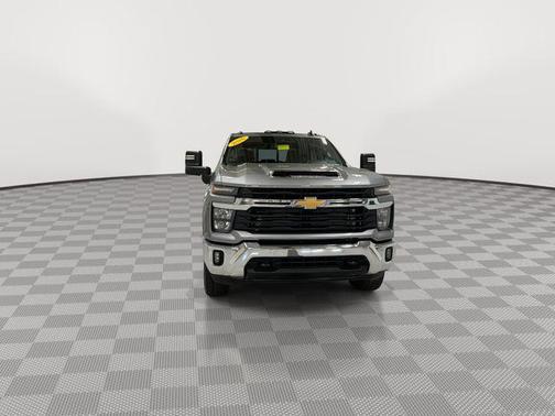 Sterling Gray Metallic 2026 Chevrolet Silverado 2500 LT