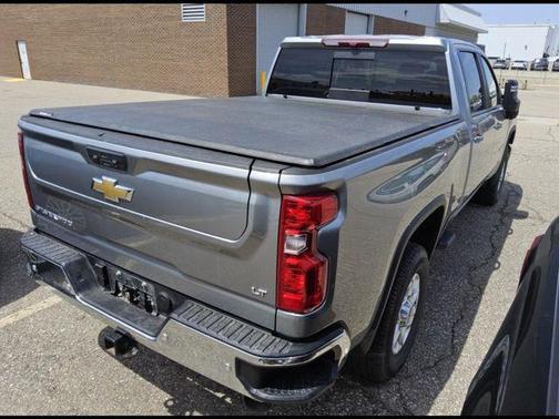 Sterling Gray Metallic 2026 Chevrolet Silverado 2500 LT