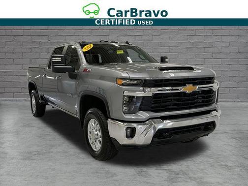 Sterling Gray Metallic 2026 Chevrolet Silverado 2500 LT