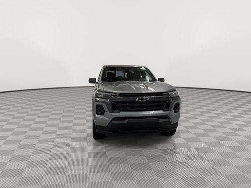 Sterling Gray Metallic 2026 Chevrolet Colorado LT