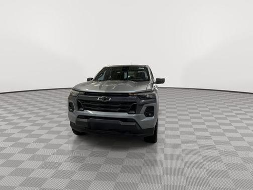 Sterling Gray Metallic 2026 Chevrolet Colorado LT
