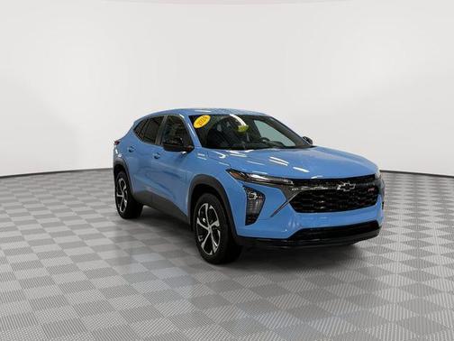 Fountain Blue 2024 Chevrolet Trax FWD 1RS