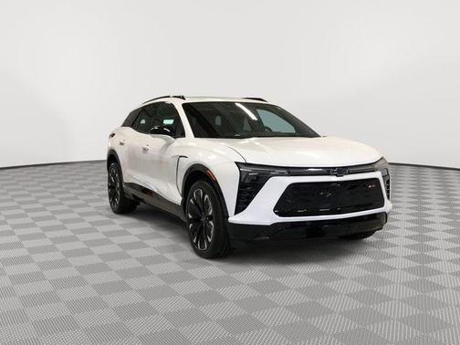 Summit White 2024 Chevrolet Blazer EV eAWD RS