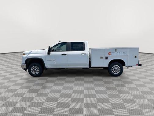 Summit White 2026 Chevrolet Silverado 2500 Crew Cab, Long Bed, WT, 4WD