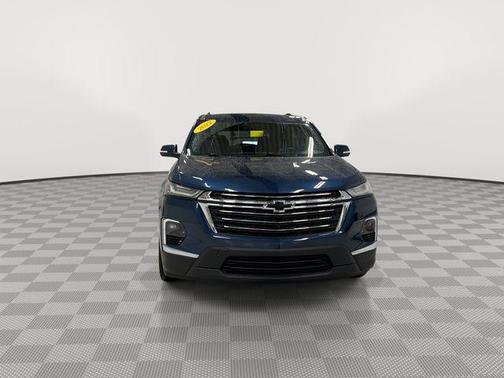Northsky Blue Metallic 2022 Chevrolet Traverse LT Cloth