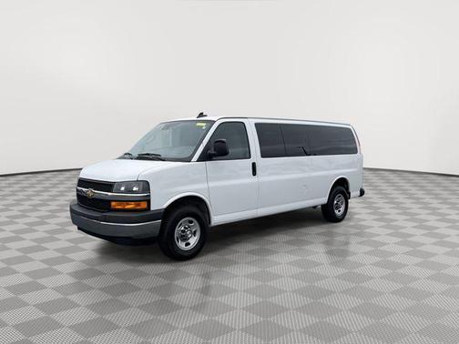 Summit White 2024 Chevrolet Express 3500 RWD 3500 Extended Wheelbase LT