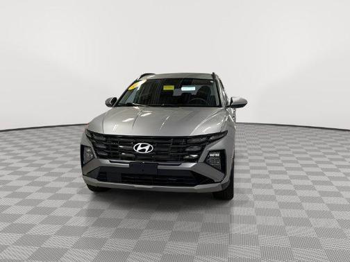 Shimmering Silver 2025 Hyundai TUCSON SEL
