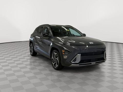 Ecotronic Gray Pearl 2026 Hyundai KONA SEL Premium