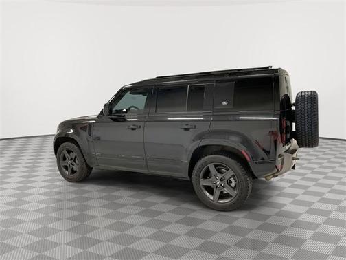 2021 Land Rover Defender 110 X-Dynamic SE