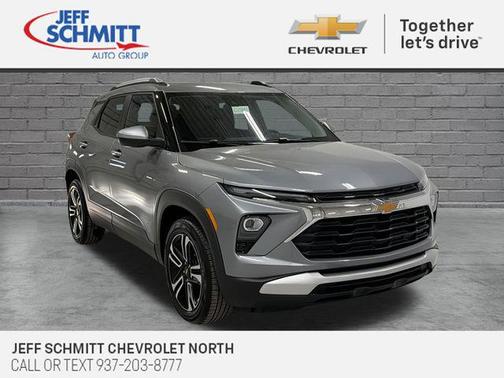 Sterling Gray Metallic 2026 Chevrolet Trailblazer LT