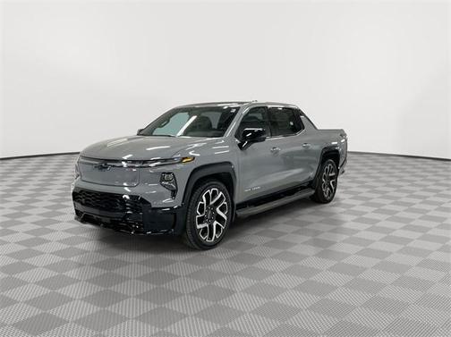 2025 Chevrolet Silverado EV RST