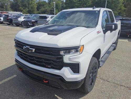 Summit White 2026 Chevrolet Silverado 1500 LT Trail Boss