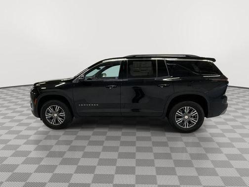 Mosaic Black Metallic 2026 Chevrolet Traverse LT