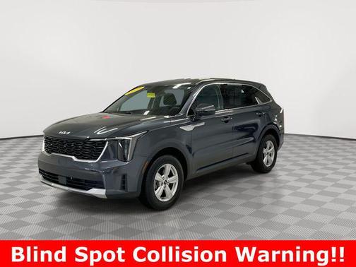 2024 Kia Sorento LX