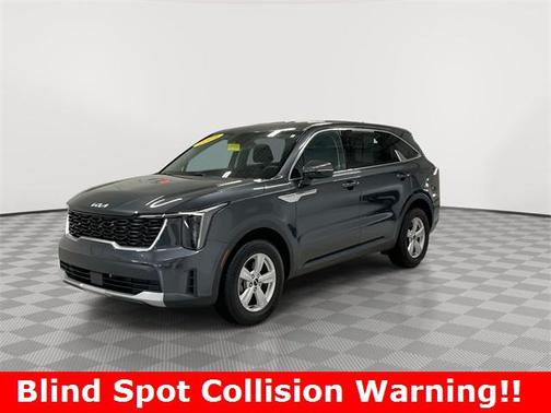2024 Kia Sorento LX