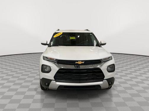 Iridescent Pearl Tricoat 2021 Chevrolet Trailblazer LT