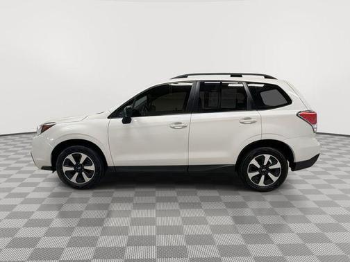 2017 Subaru Forester 2.5i