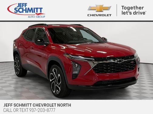 Apex Red 2026 Chevrolet Trax FWD 2RS