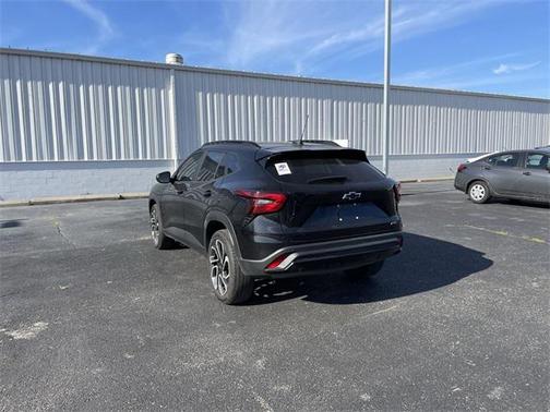 2025 Chevrolet Trax FWD 2RS
