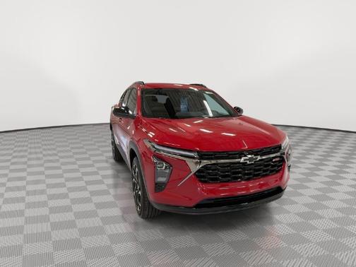 Apex Red 2026 Chevrolet Trax 2RS
