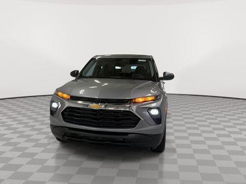 Sterling Gray Metallic 2026 Chevrolet Trailblazer LS