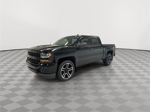 2018 Chevrolet Silverado 1500 Custom