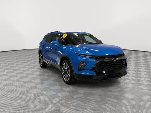 Riptide Blue Metallic 2025 Chevrolet Blazer RS