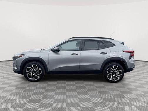 Sterling Gray Metallic 2026 Chevrolet Trax FWD 2RS