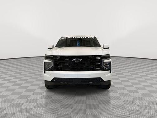 Iridescent Pearl Tricoat 2025 Chevrolet Tahoe 4WD RST
