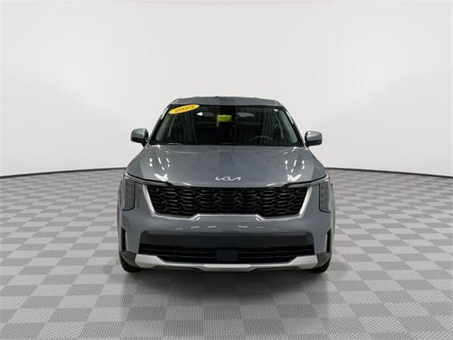 2025 Kia Sorento LX